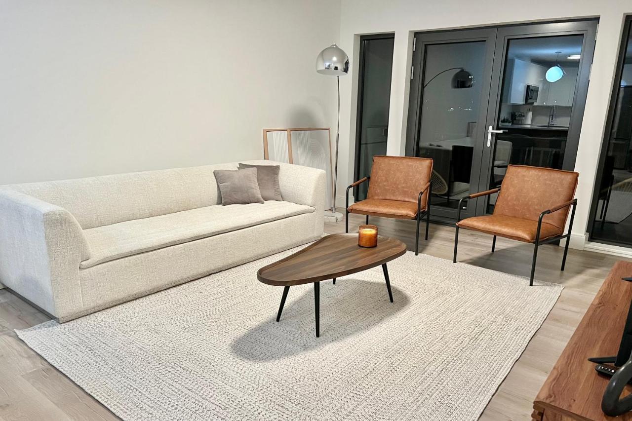Modern 2 Bed Furnished Apartment In Quincy Luaran gambar